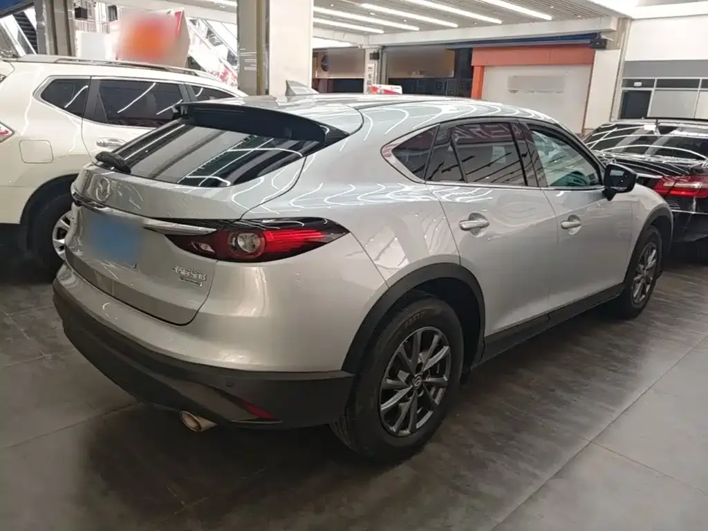 Mazda CX-4 — фото 4