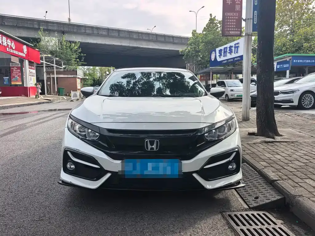 Honda Civic — фото 5