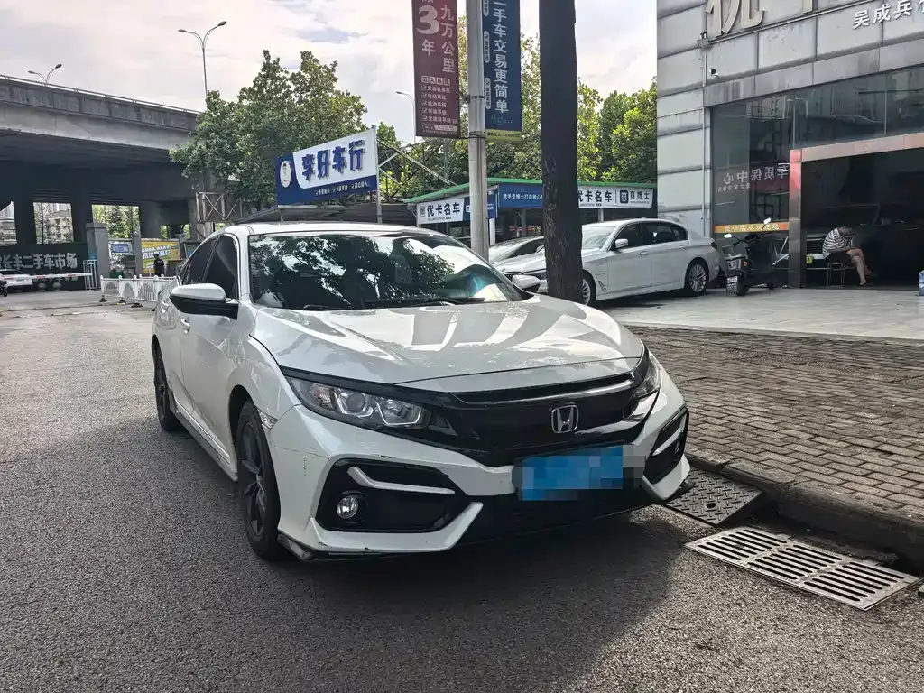 Honda Civic — фото 8