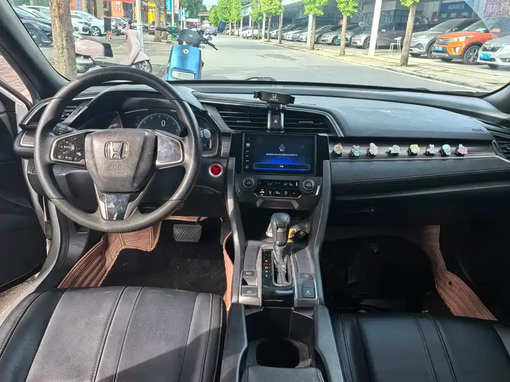 Honda Civic — фото 2