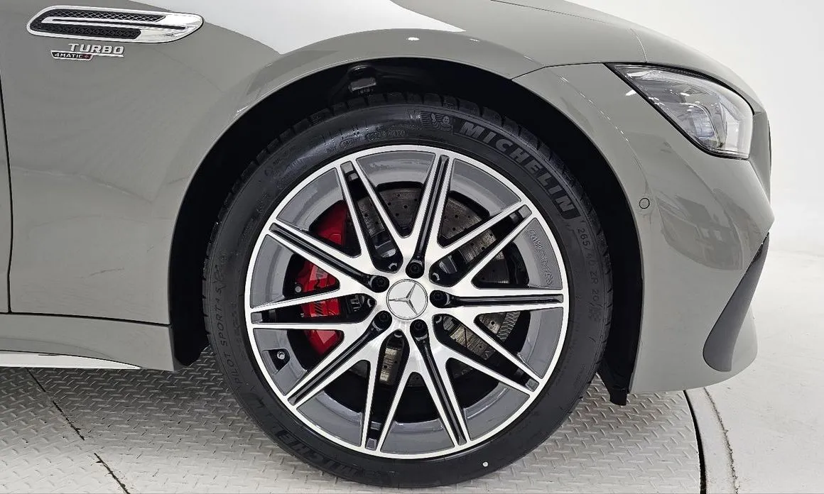 Mercedes-Benz AMG GT — фото 5