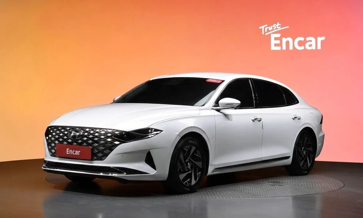 Hyundai Grandeur — фото 1