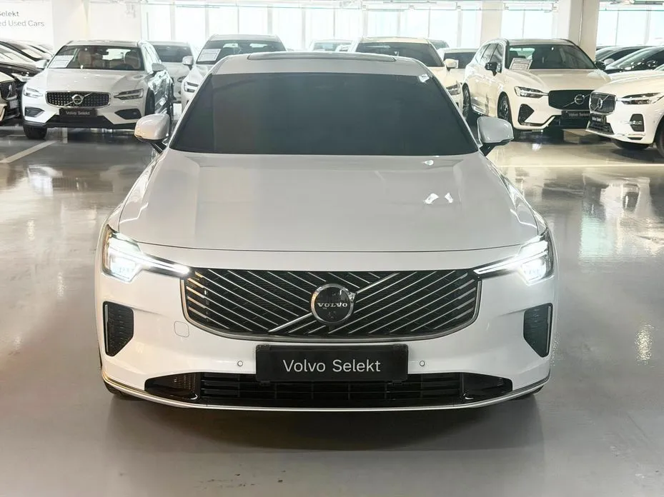 Volvo S90 — фото 10