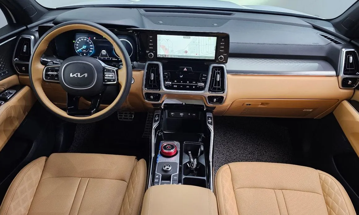 Kia Sorento — фото 6