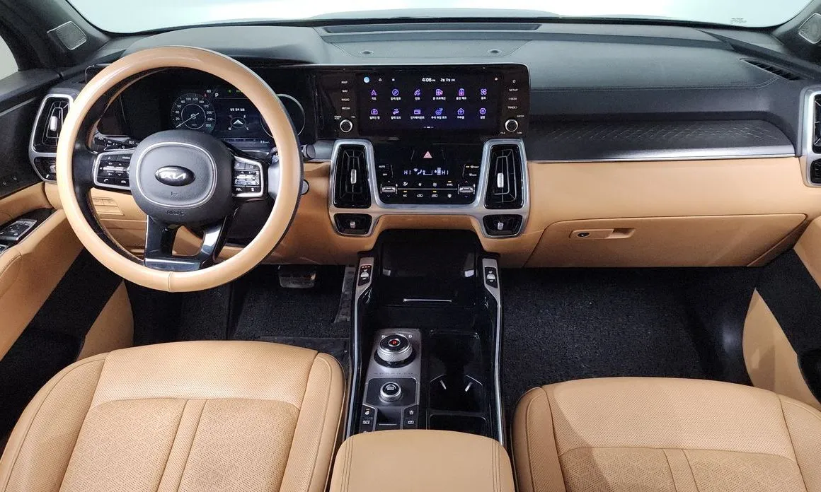 Kia Sorento — фото 9