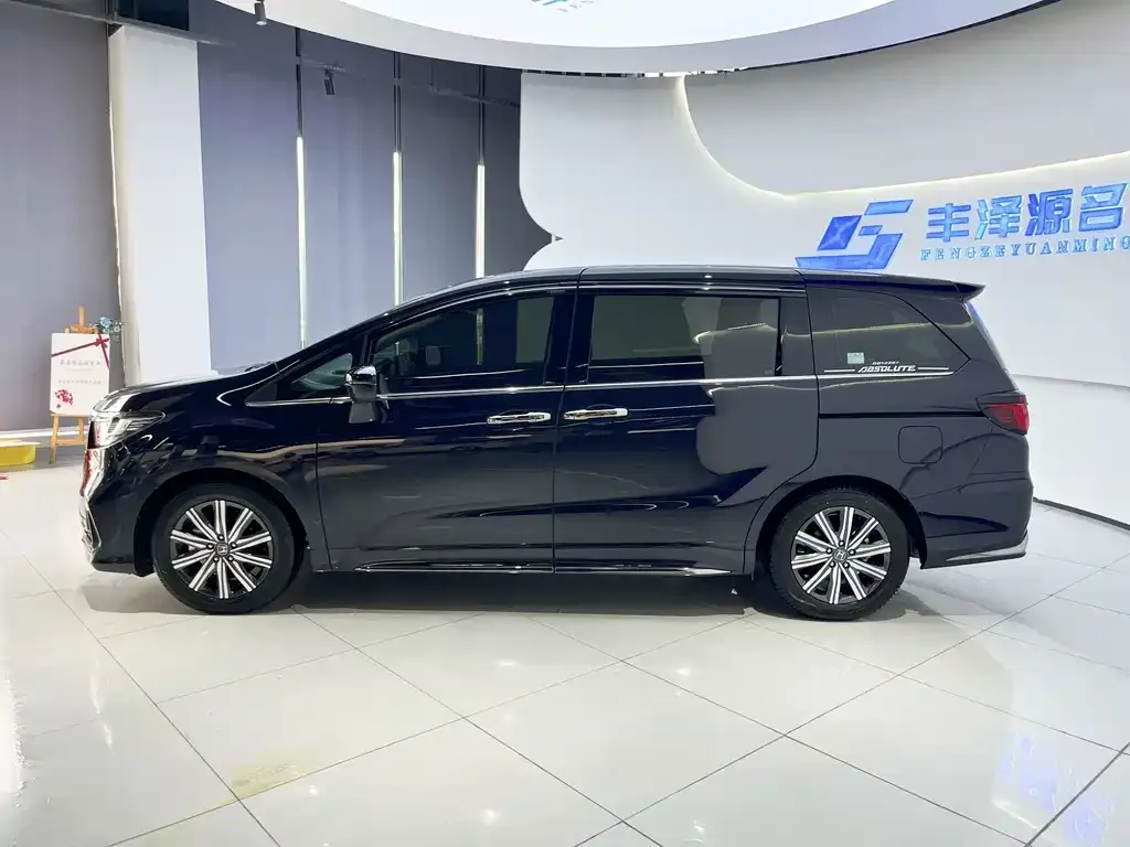 Honda Odyssey — фото 4