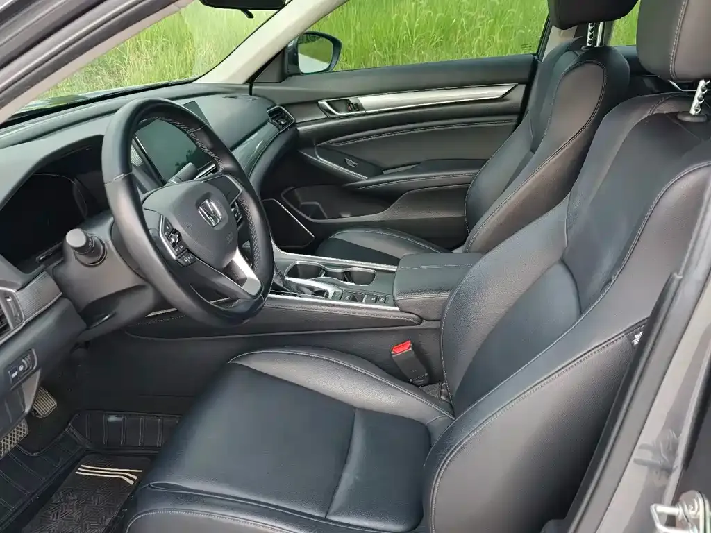 Honda Accord — фото 5