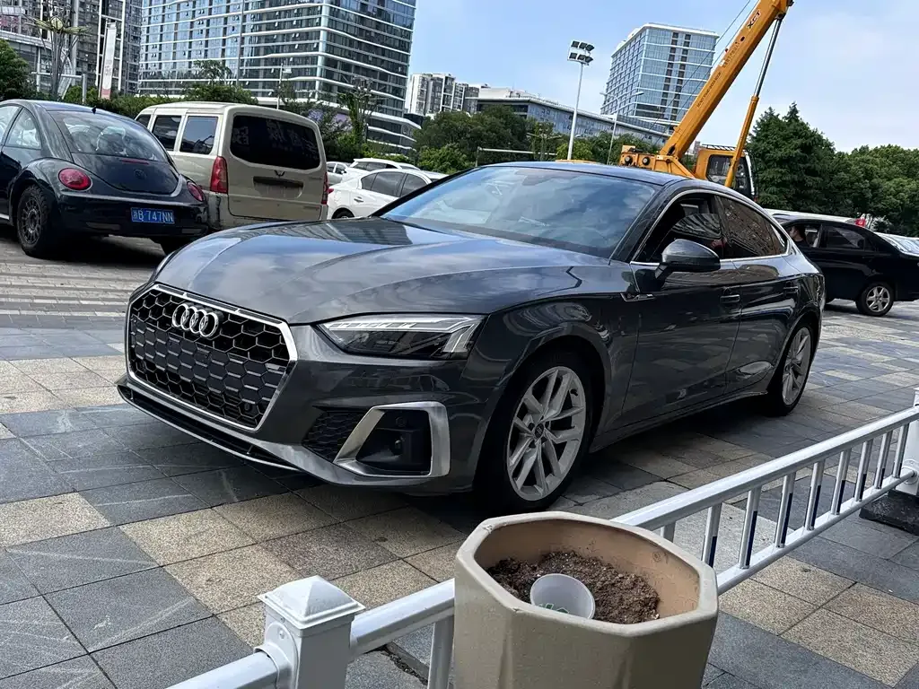 Audi A5 (Import) — фото 1