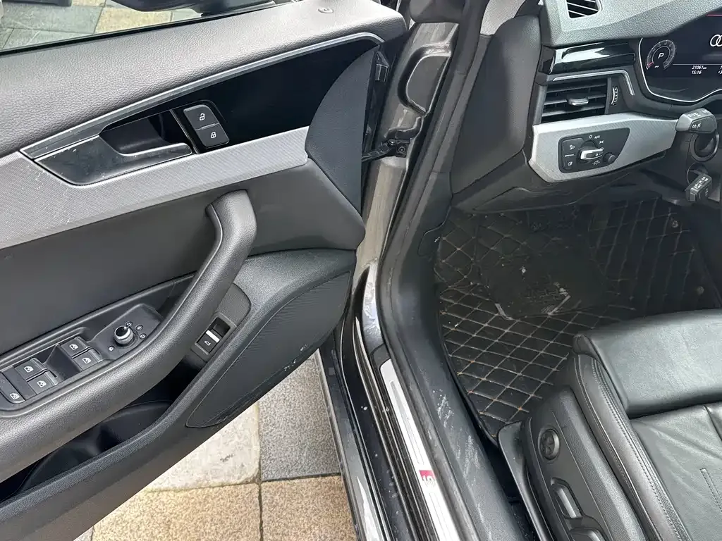 Audi A5 (Import) — фото 4