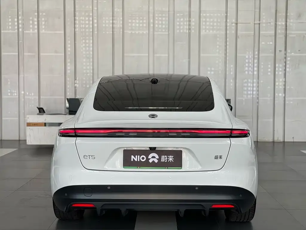 NIO ET5 — фото 2