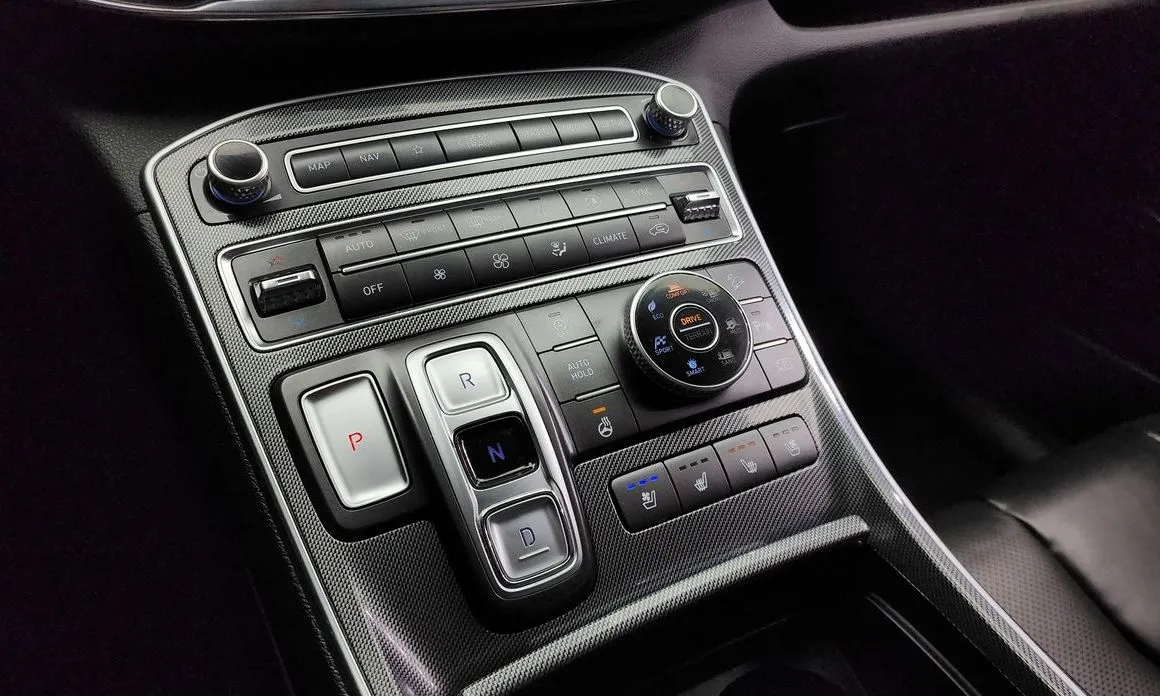Hyundai Santafe — фото 7