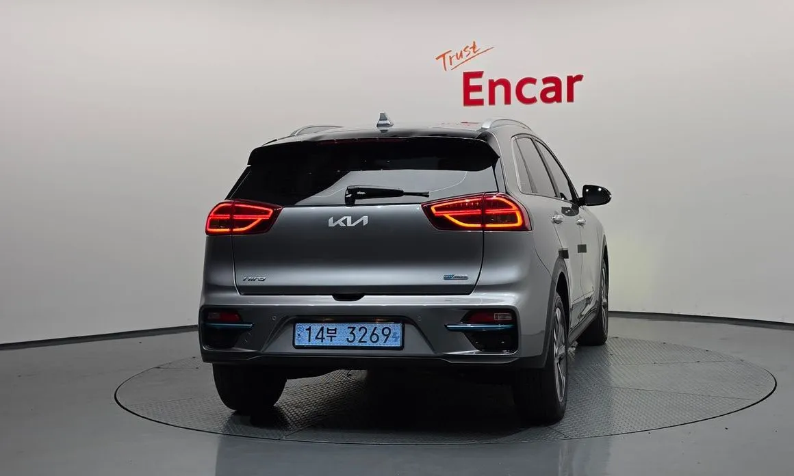 Kia Niro — фото 2