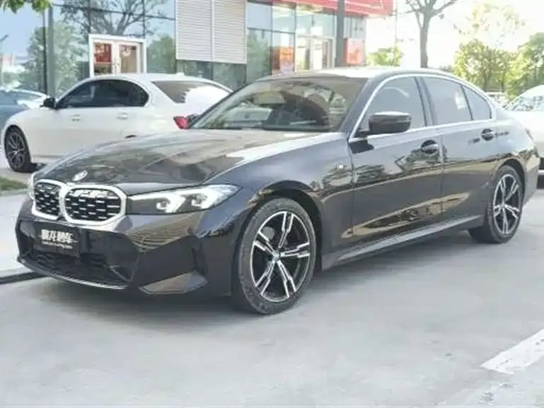 BMW 3 Series — фото 1