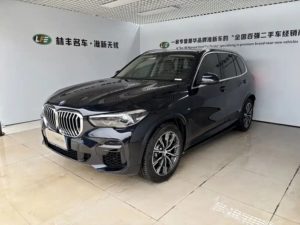 BMW X5 (Import) — фото 1
