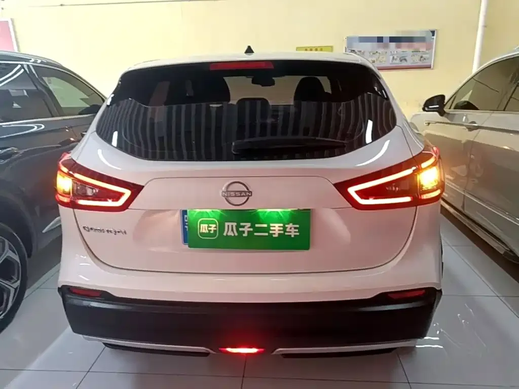 Nissan Qashqai — фото 4