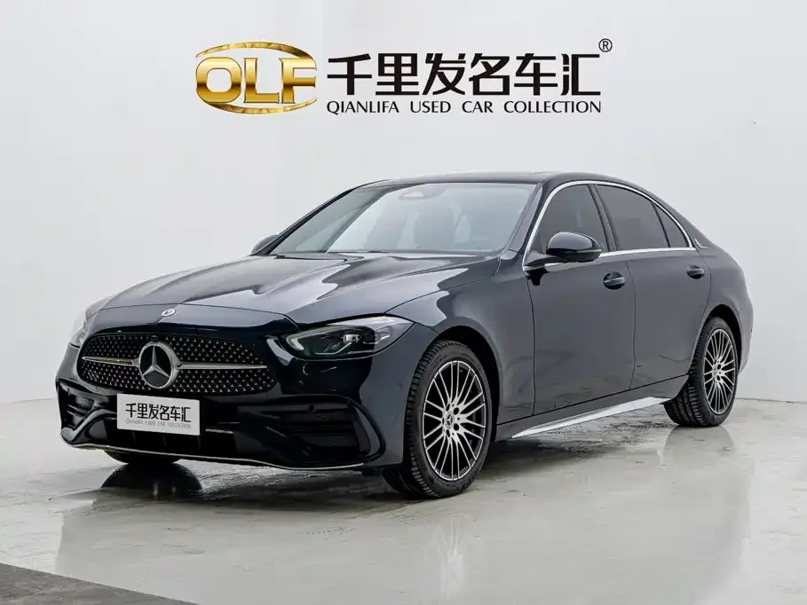 Mercedes-Benz C-Class — фото 1