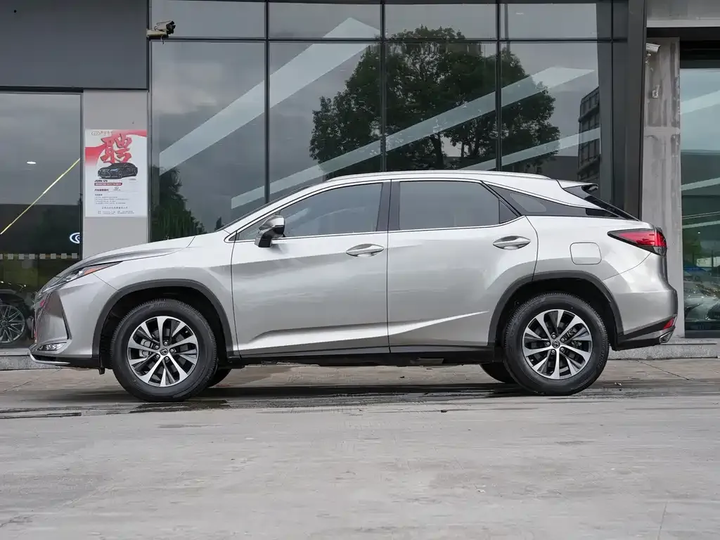 Lexus RX — фото 10