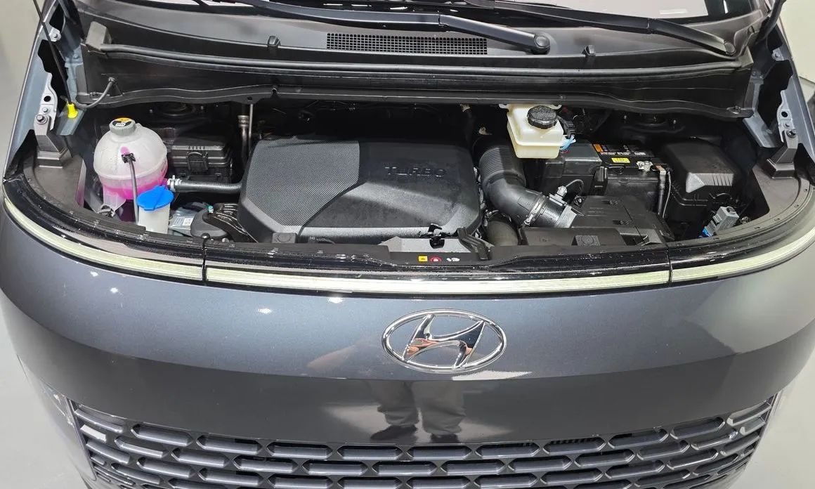 Hyundai Staria — фото 9
