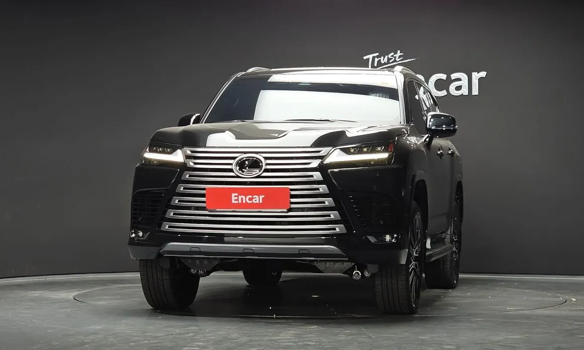 Lexus LX — фото 2