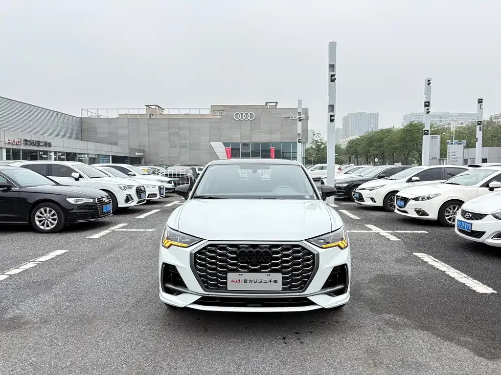 Audi Q3 Sportback — фото 4