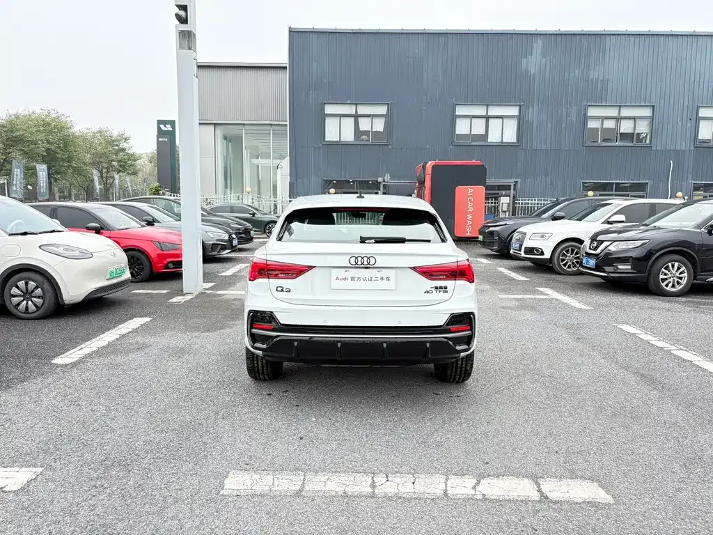 Audi Q3 Sportback — фото 6