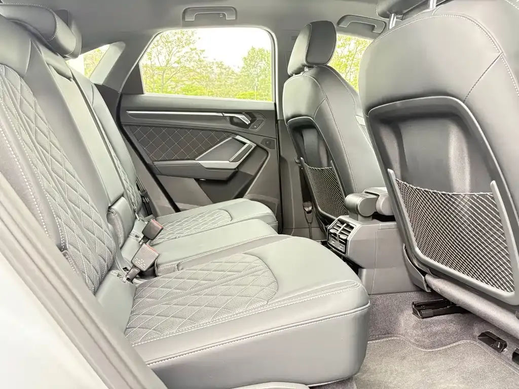 Audi Q3 Sportback — фото 3