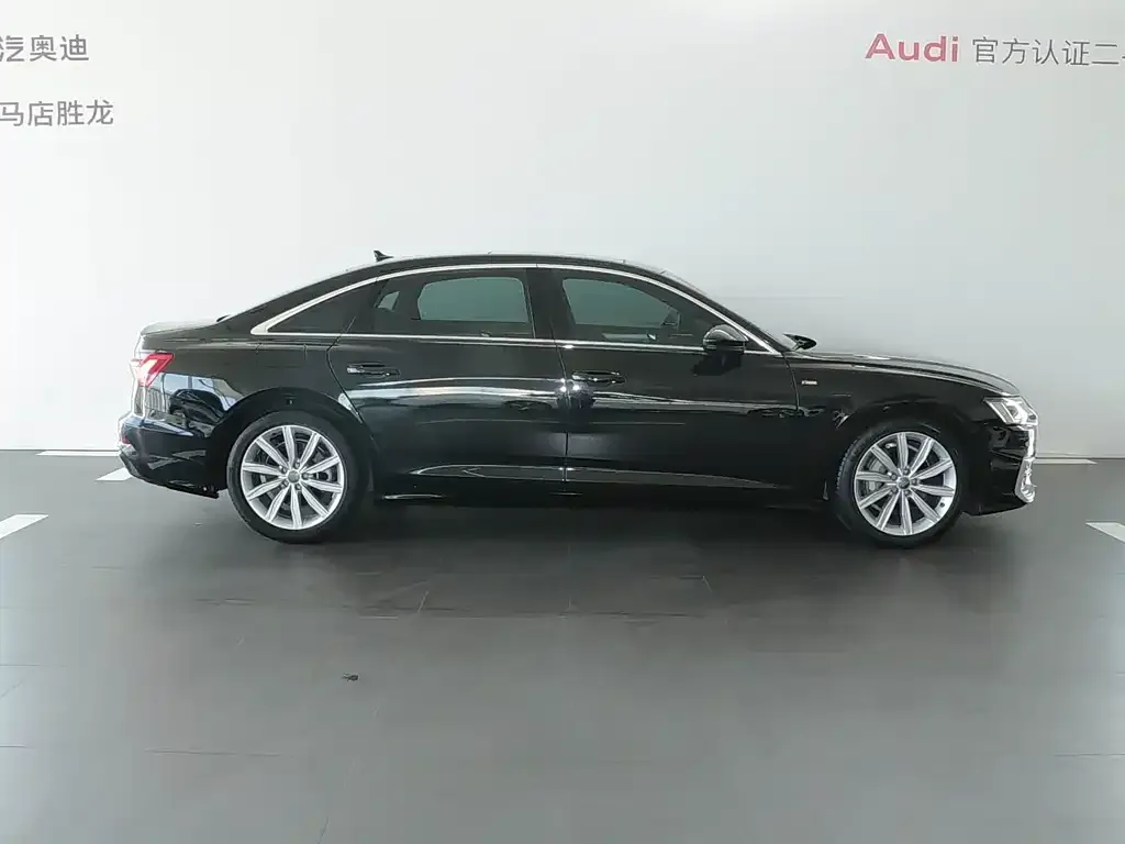Audi A6L — фото 2