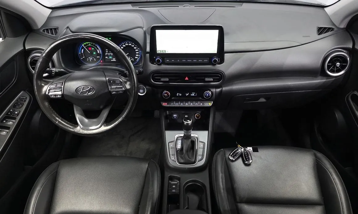 Hyundai Kona — фото 8