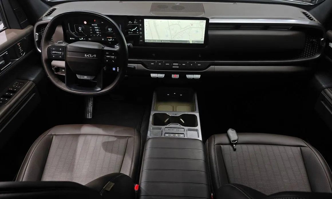 Kia Tasman — фото 10