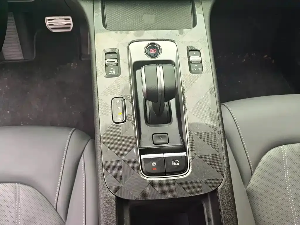GAC Motor Shadow Leopard — фото 9
