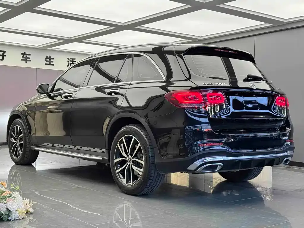 Mercedes-Benz GLC — фото 2