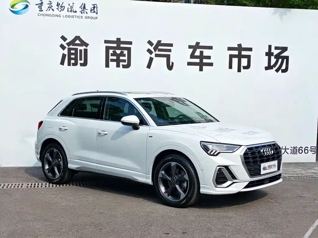 Audi Q3 — фото 5