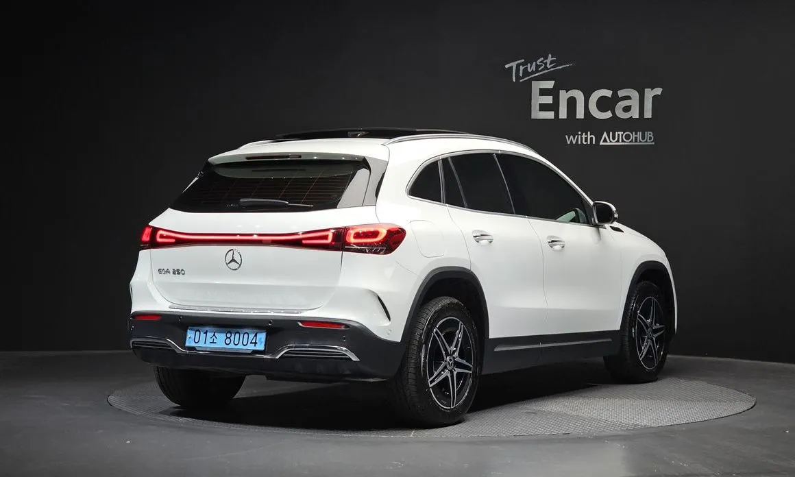 Mercedes-Benz EQA — фото 2