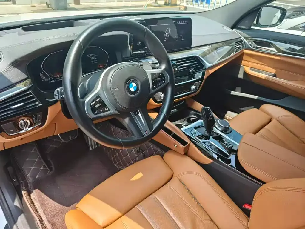 BMW 6 Series GT — фото 10