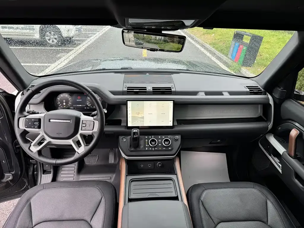 Land Rover Defender — фото 5