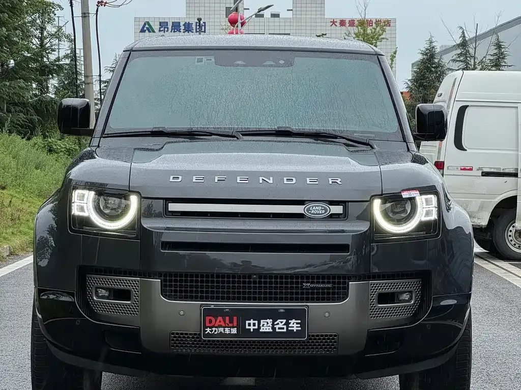 Land Rover Defender — фото 6