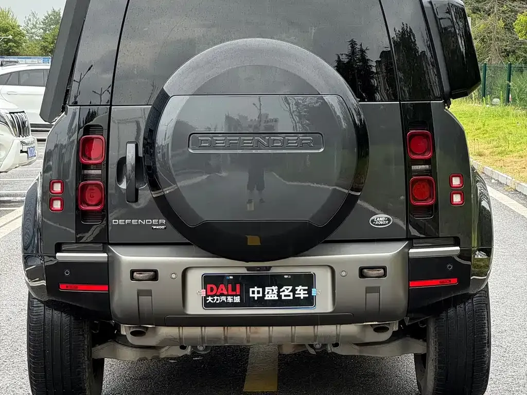 Land Rover Defender — фото 3