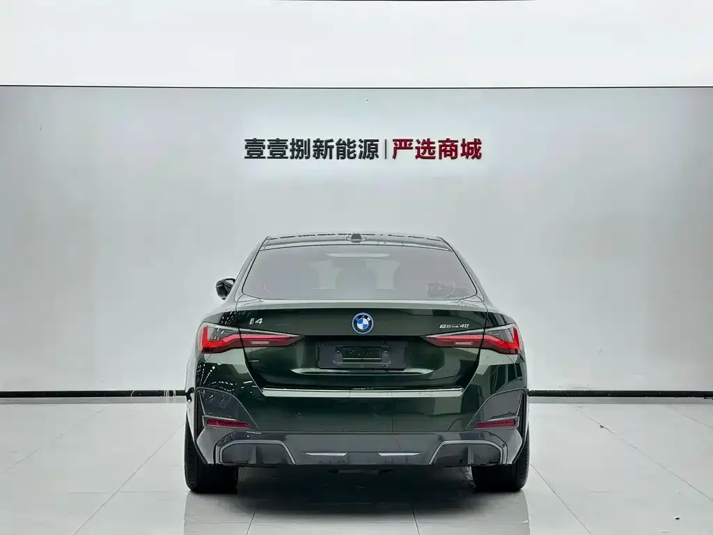 BMW i4 — фото 3