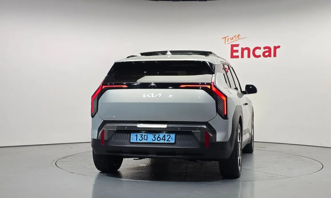Kia EV3 — фото 2