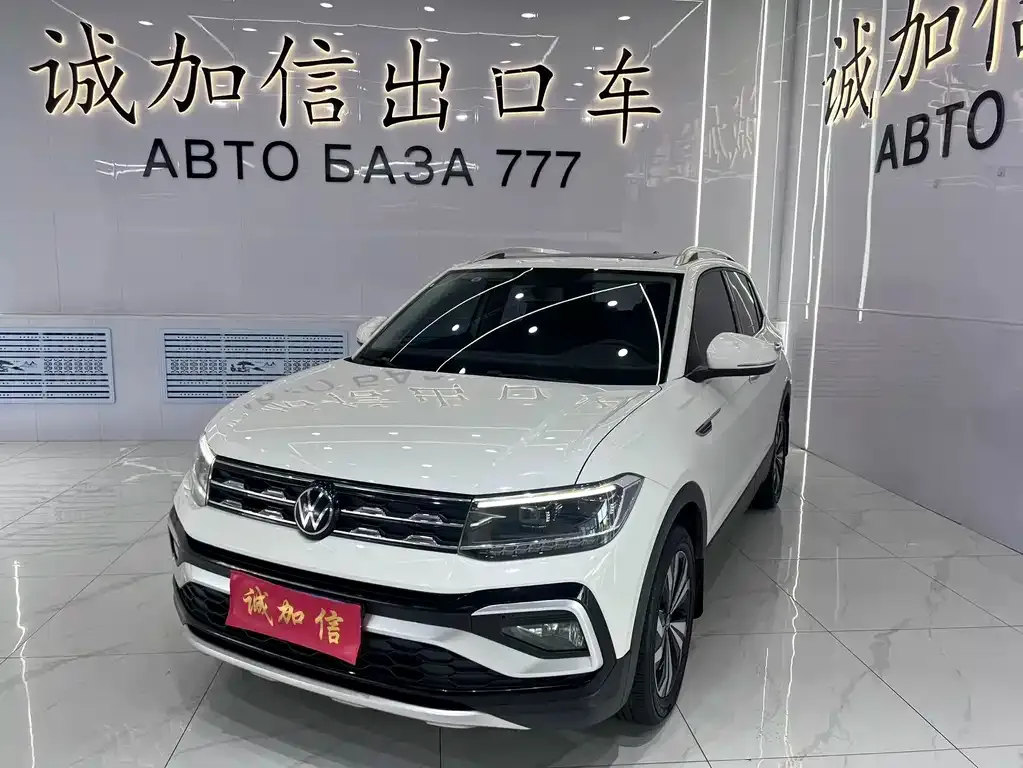 Volkswagen T-Cross — фото 1