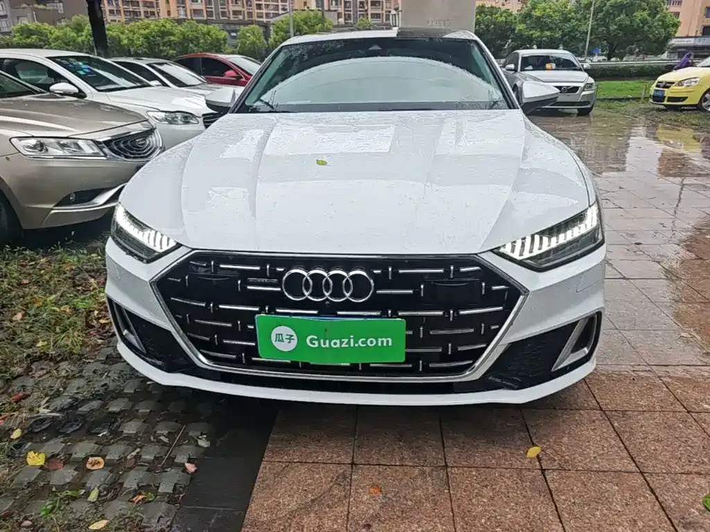 Audi A7L — фото 6
