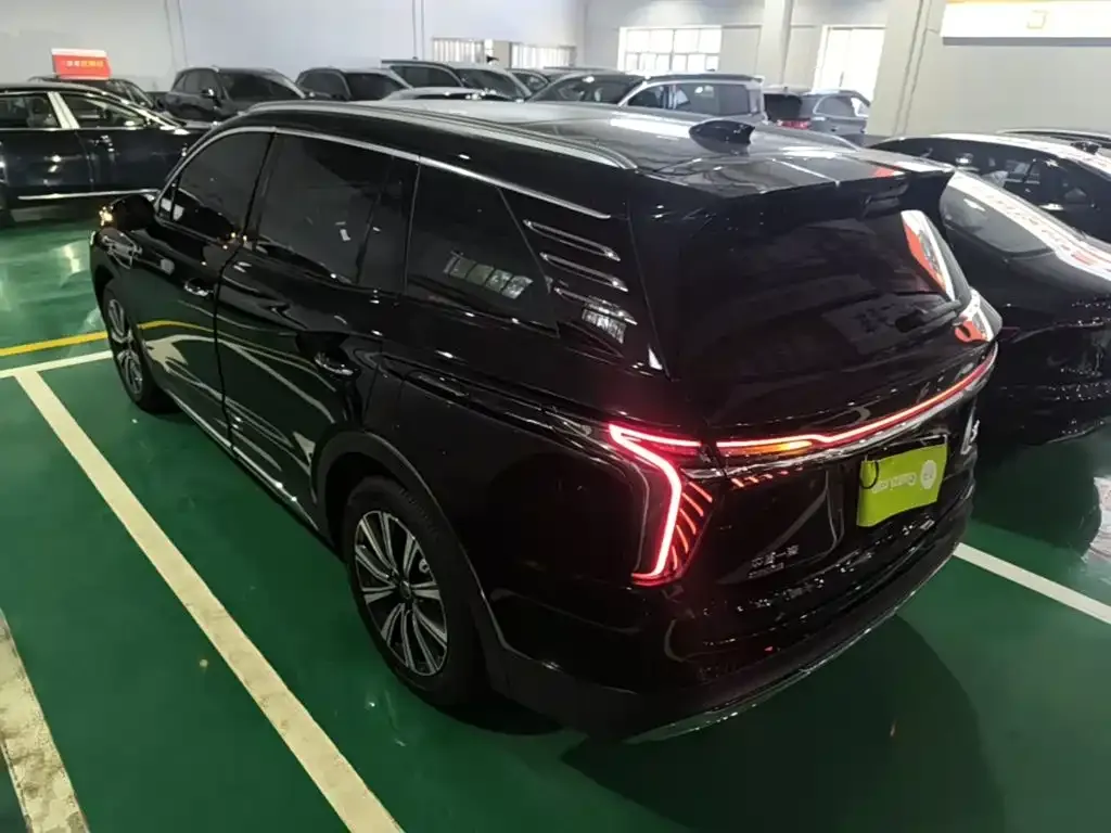 Hongqi HS7 PHEV — фото 3