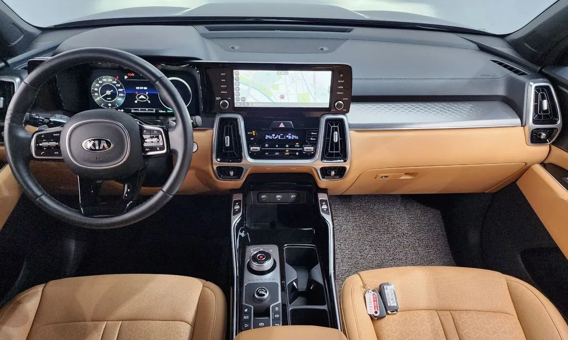 Kia Sorento — фото 9