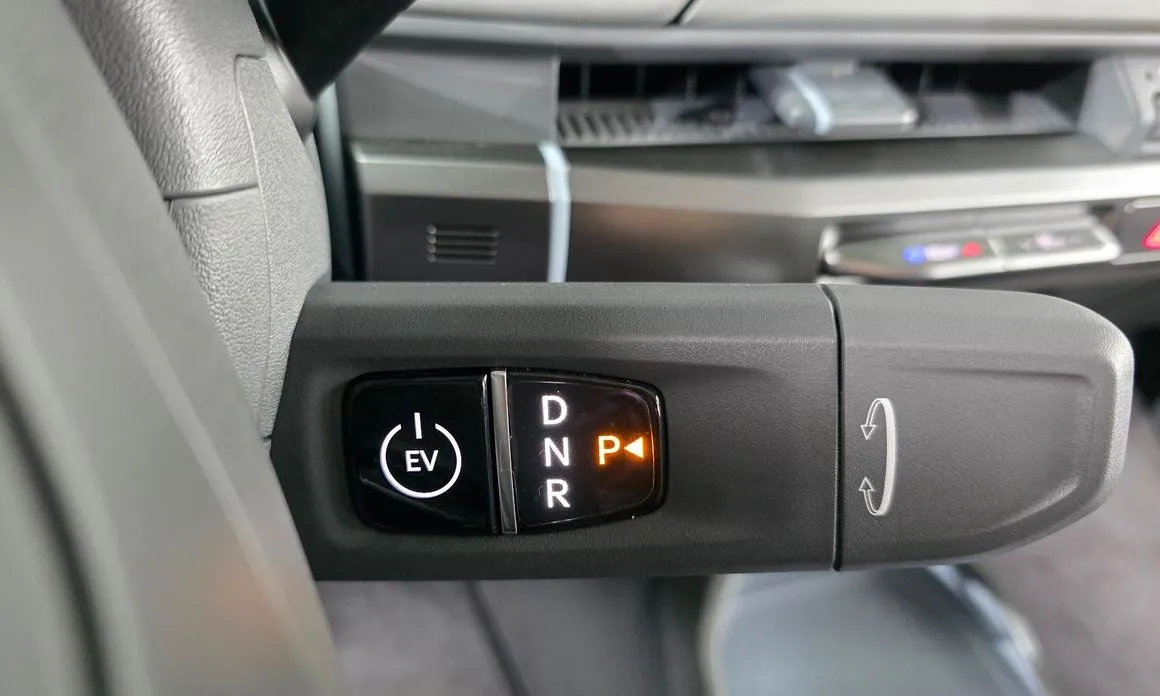 Kia EV3 — фото 6