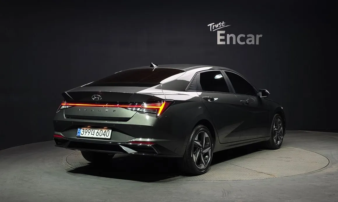 Hyundai AVANTE — фото 8