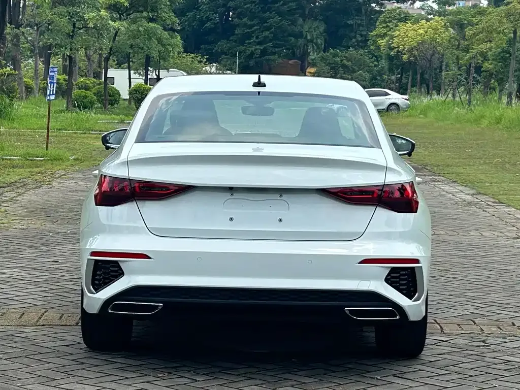 Audi A3 — фото 5
