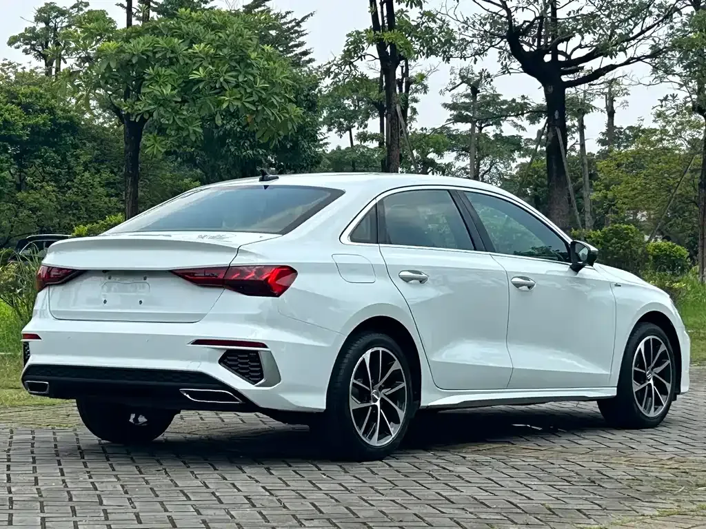 Audi A3 — фото 8