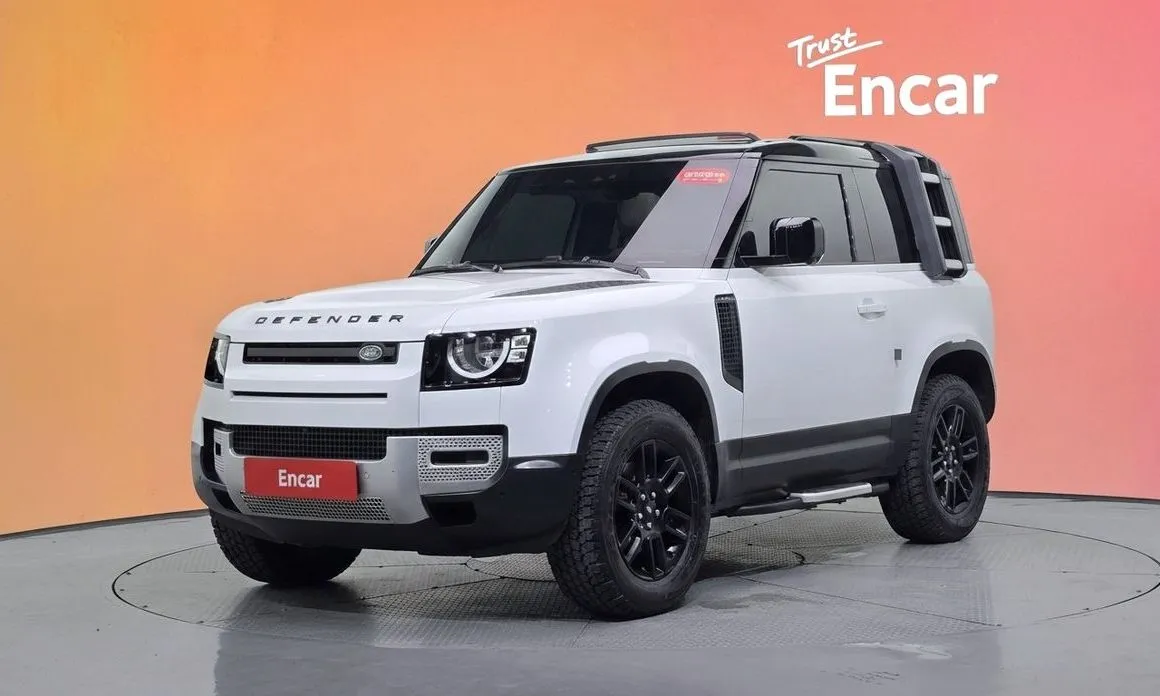 Land Rover Defender — фото 1