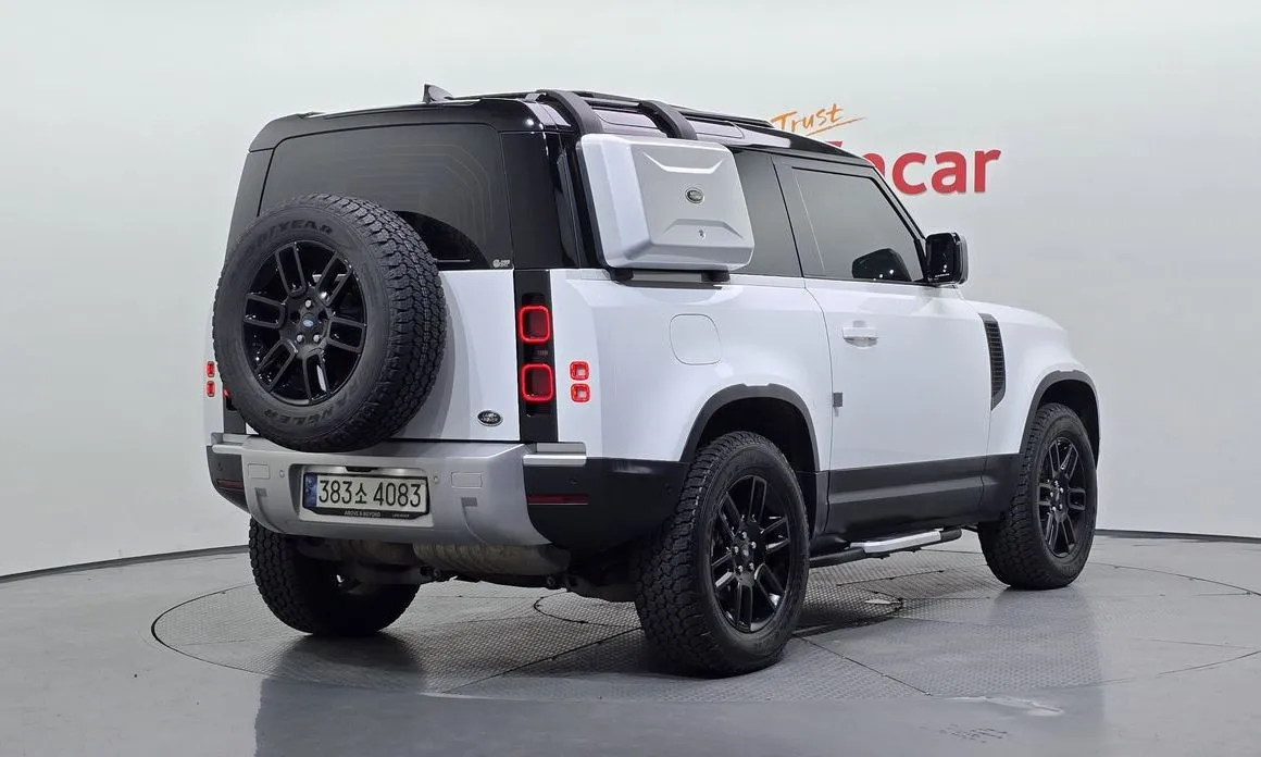 Land Rover Defender — фото 3