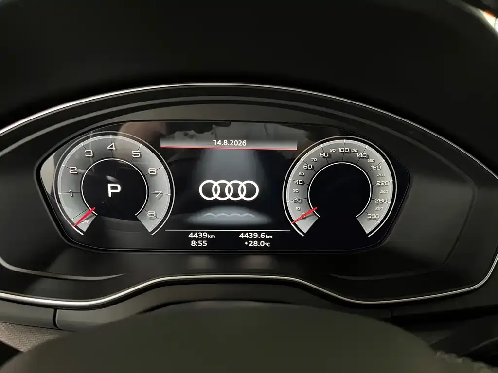 Audi Q5L — фото 3